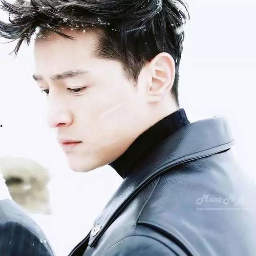 胡歌娱乐圈吃瓜爆料,揭秘明星背后的真实故事  第1张